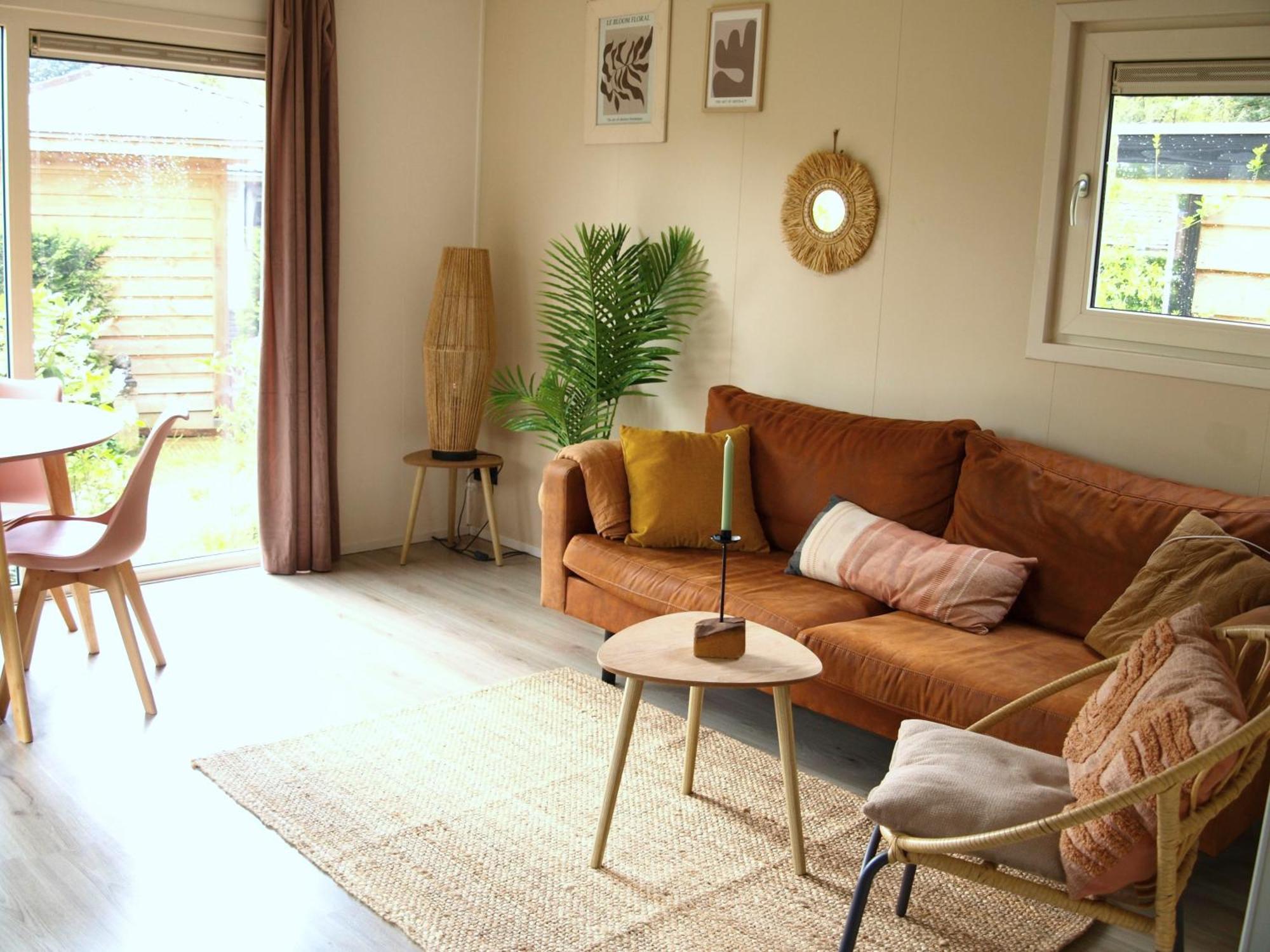 Gezellig Gemoderniseerd Chalet Op De Veluwe Putten Exteriör bild